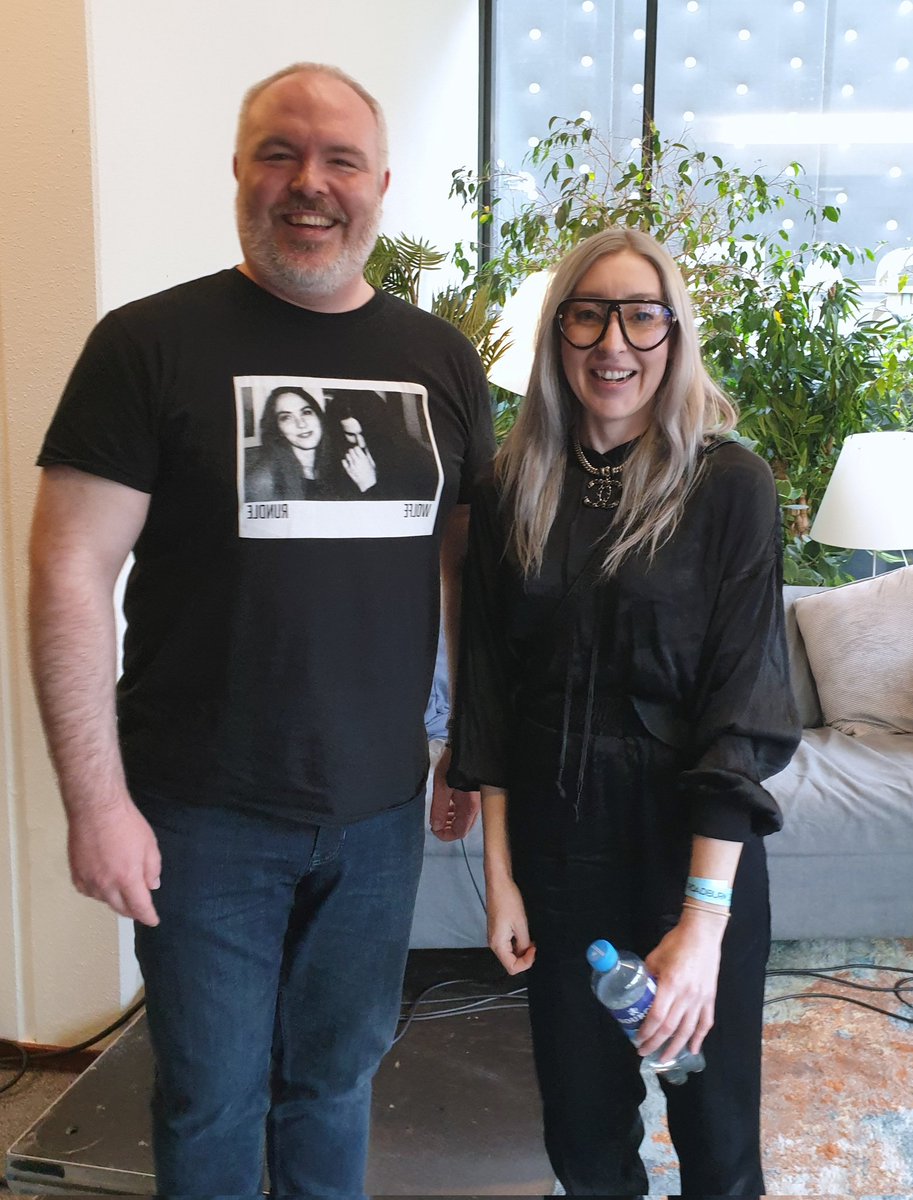 Grinning with @LINGUA_IGNOTA_ at @roadburnfest. 🖤

(Also featuring @EmmaRuthRundle and @CCHELSEAWWOLFE via my T-shirt.)