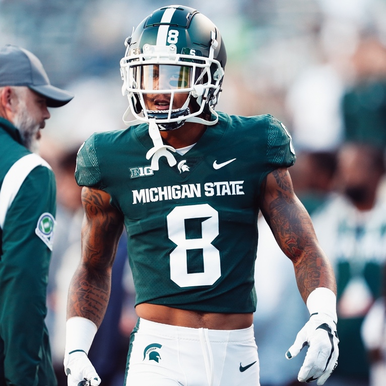PFF_College's tweet photo. Most receiving yards against single coverage in the Big Ten last season

🟢 Jalen Nailor: 449
🟢 Jayden Reed: 386

@MSU_Football https://t.co/QxC3EP2OWB