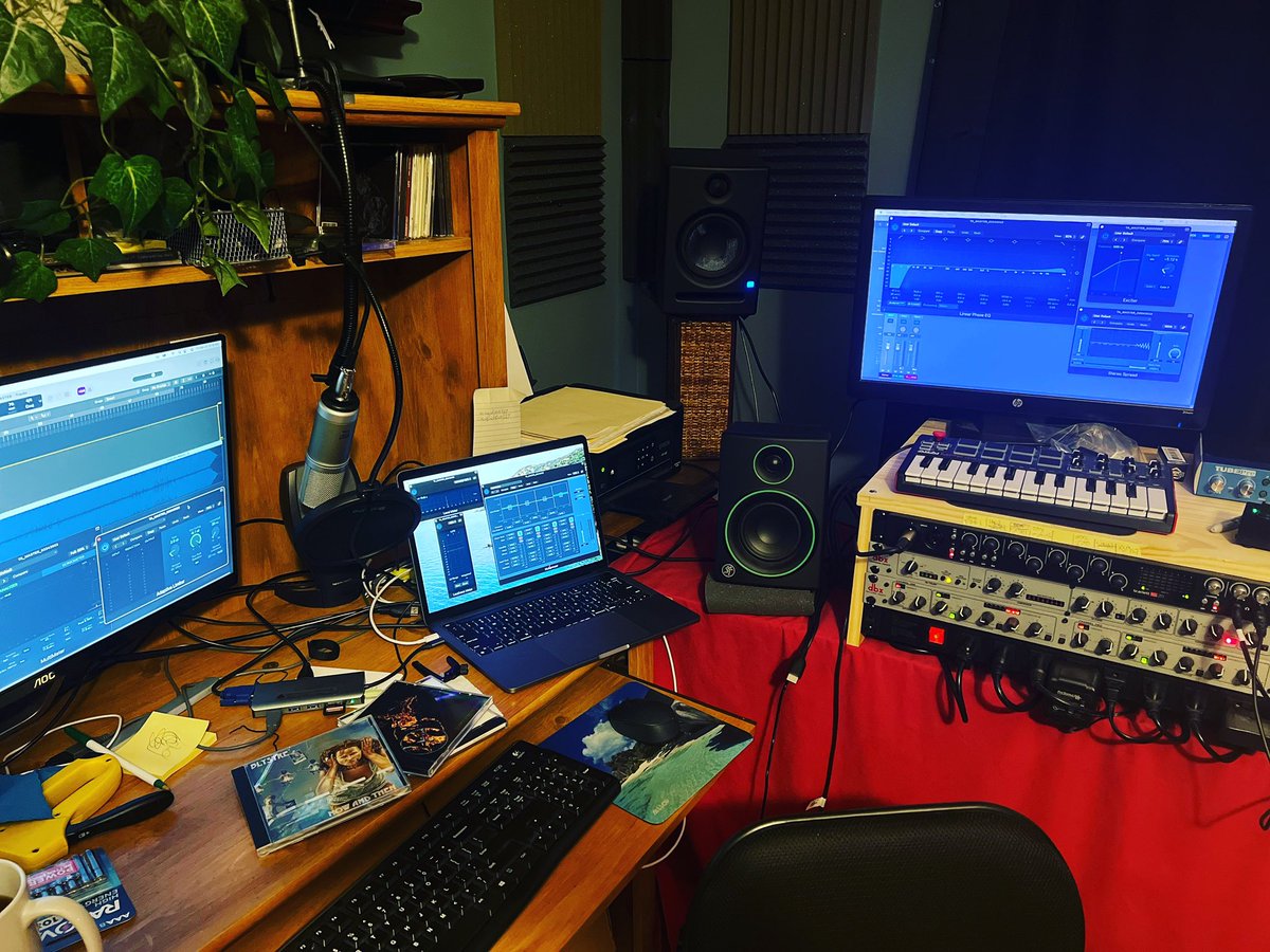 tonyandrewsmusi's tweet photo. Big remaster project!! Remastering 3 #Blystre albums for digital re-release!!
#dashninestudio #dashninemusic #logicprox #dbx #presonus #tascam #shure #macbookpro https://t.co/ua070N6oHD