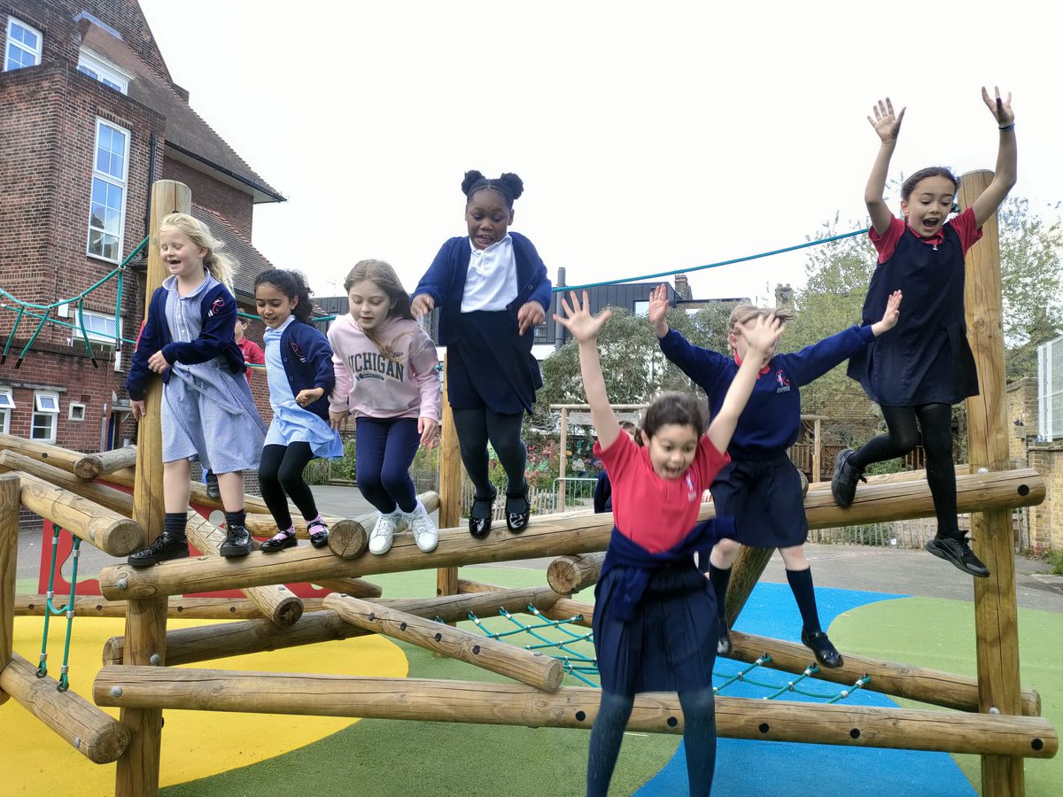 RavenstoneHugo's tweet photo. Jumping into the summer term @Ravenstone_ https://t.co/KvM7yhyFB1