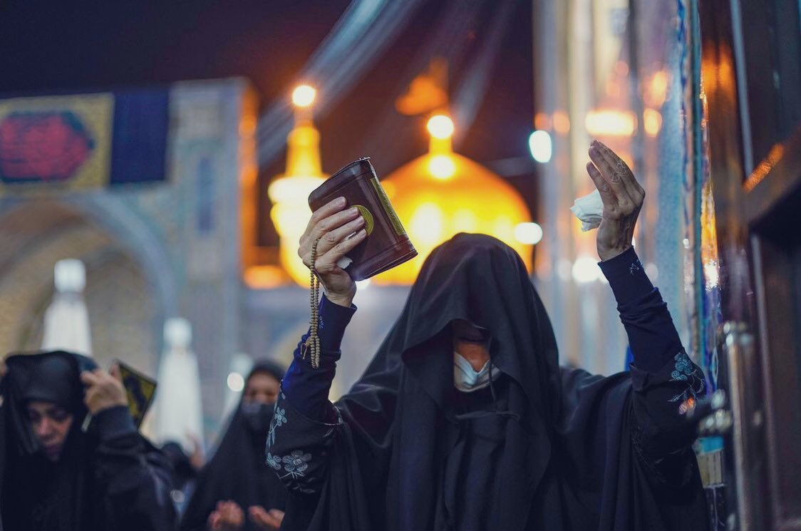 Masooma_ah's tweet photo. " و أمرتهُم بدُعائِكَ و ضمِنتَ لهُمُ الإجابة ،
فإليكَ يا رَبِّ نصَبتُ وجهي " .

إلهي بعلي و بِذرية علي 🌿. https://t.co/rBtqd4kE07