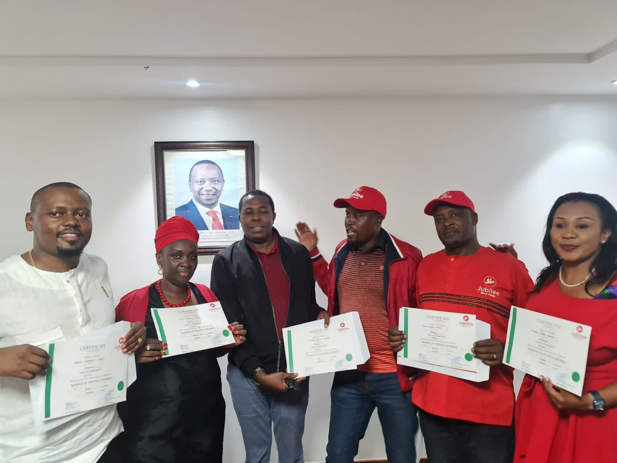 Kibzhum's tweet photo. Come the 9th of August we are going to vote for Hon. Damaris Wambui as Our Kiambaa Mo 2022. We are safe
#KiambaaNiDamaa
#Elections2022 
#ARSMUN https://t.co/UZMmVXbU3K