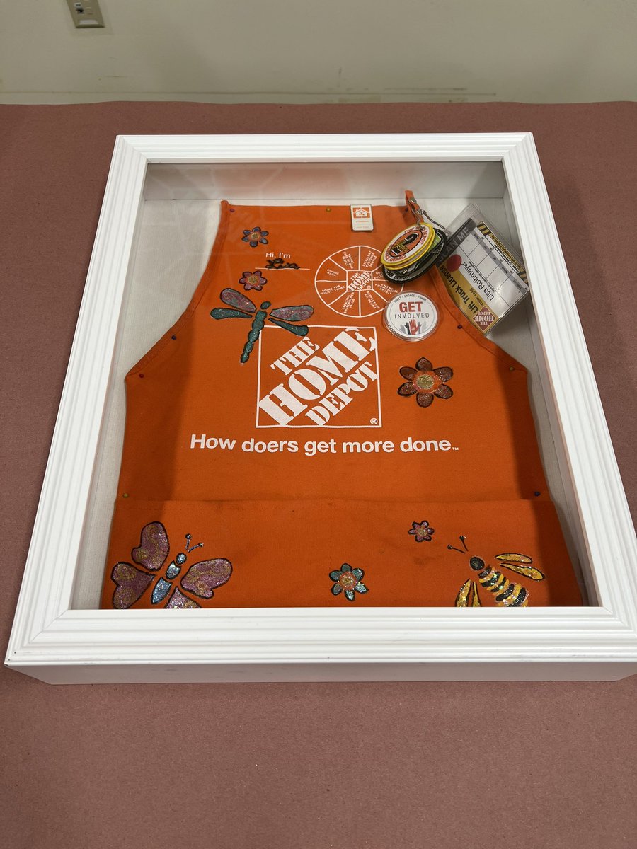 AllenBellHD's tweet photo. Celebration of life for Lisa Rothmeyer💜This Sunday from 1-4pm at The Lombardi Club. She was a beautiful person and will be missed. She has joined the angels in the aisles @Cesar_1956HD @jjc6313 @1956Homedepot @BrianLyonsHD @AngSully5678 https://t.co/pVQA6q5zAM