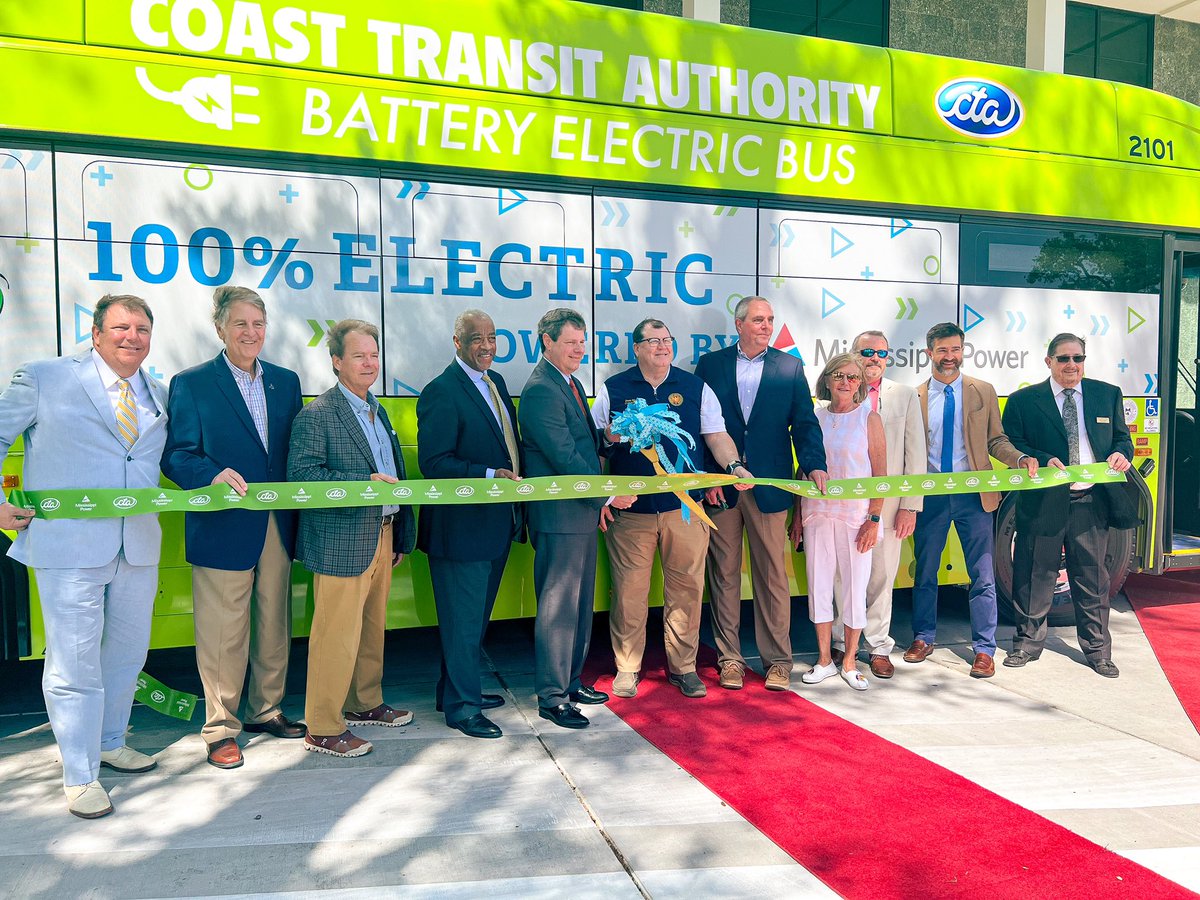 CityofGulfport's tweet image. Today we cut the ribbon on Coast Transit Authority’s first Battery Electric Bus!! We are excited to welcome this green initiative to our coastal community and look forward to see more emission-friendly changes in the future. 💚 #GulfportProud