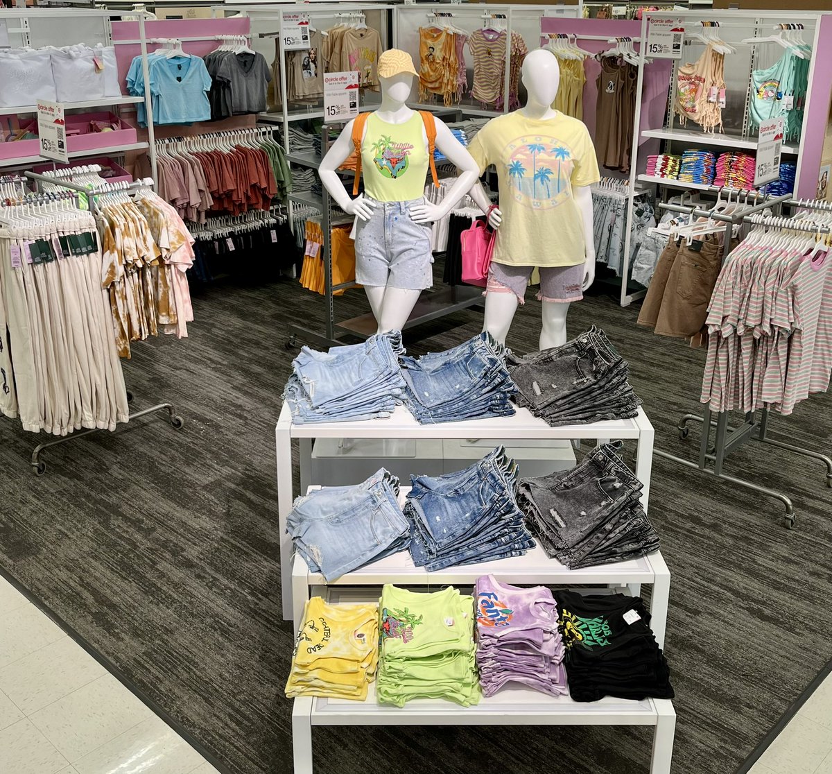 ElyssaSue's tweet image. When you are getting hit with #wildfable but light on the new gateway product, you make a fun and bright summer graphics and denim shorts shop. 🌿🙌🏻🌞🪲🌈🌸 @k_ledesma6913 @cinlafountain @kyliepocrnich20 @TGT_Angel @mguraya9 @settoselltarget @aleahmarie19