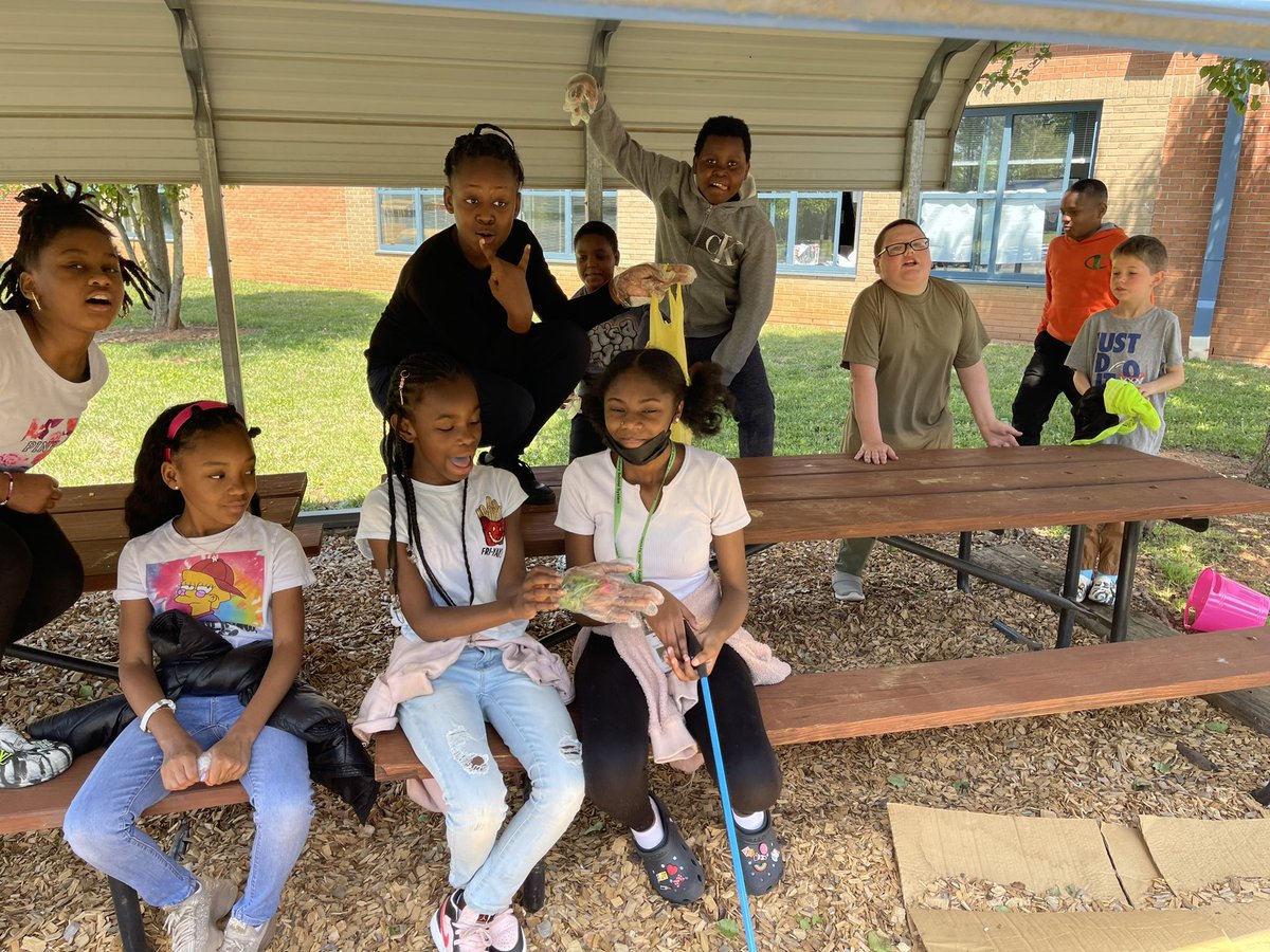 Jena Horm tweet media