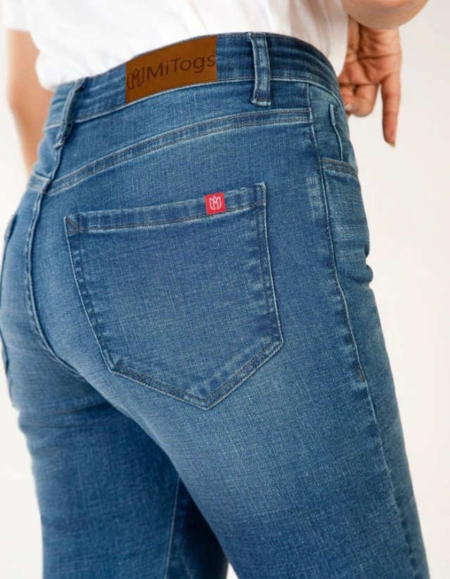 MiTogsOfficial's tweet photo. The most comfortable stretch with a cross-hatch texture makes it a must-have pair of jeans to complement your denim collection.
.
.
.
Order now
https://t.co/CegqVCIoSp
.
.
.
.
#mitogs #mitogsofficial #denim #skinny #slimfit #jeggings #jeans #levisjeans #fashion #style https://t.co/5mnkgUL2ry