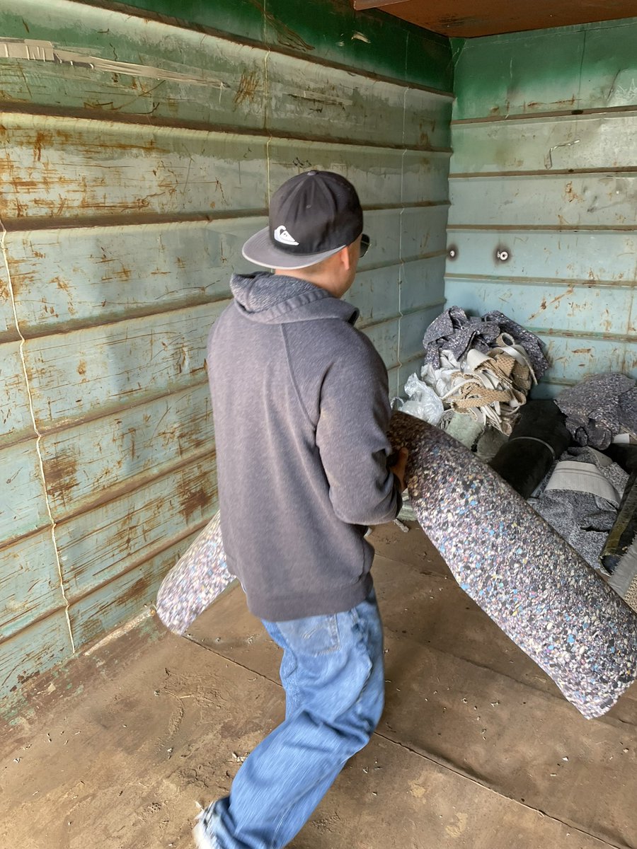 To celebrate 🌎 day, Carpet Manufacturers Warehouse has become a public convenient collection site for carpet and carpet padding recycling. 

Carpet Warehouse has been collecting carpet for #recycling since 2010, and we have helped to divert over 3.7M lbs from the landfill.