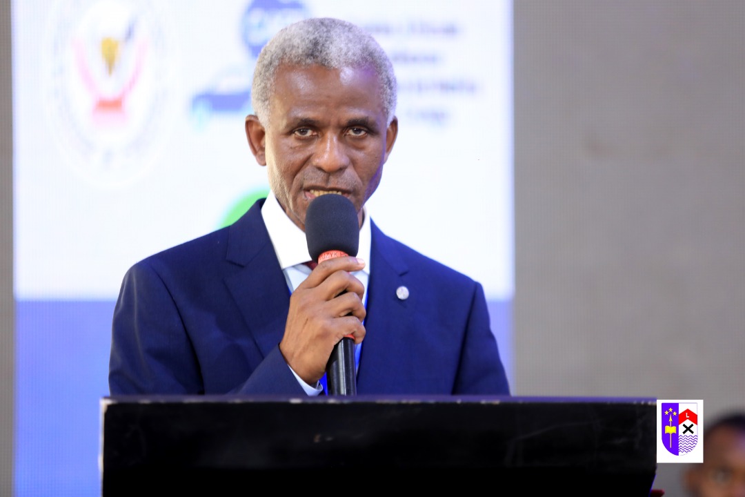 LANCEMENT DU CENTRE AFRICAIN D'EXCELLENCE SUR LES BATTERIES EN #RDC.

Le Professeur Gilbert Kishiba Fitula, Recteur de l'#UNILU rassure que les ressources humaines de son université seront mises à profit pour la réussite de ce projet. 

<a href="/ECA_SRO_CA/">ECA SRO-CA</a>