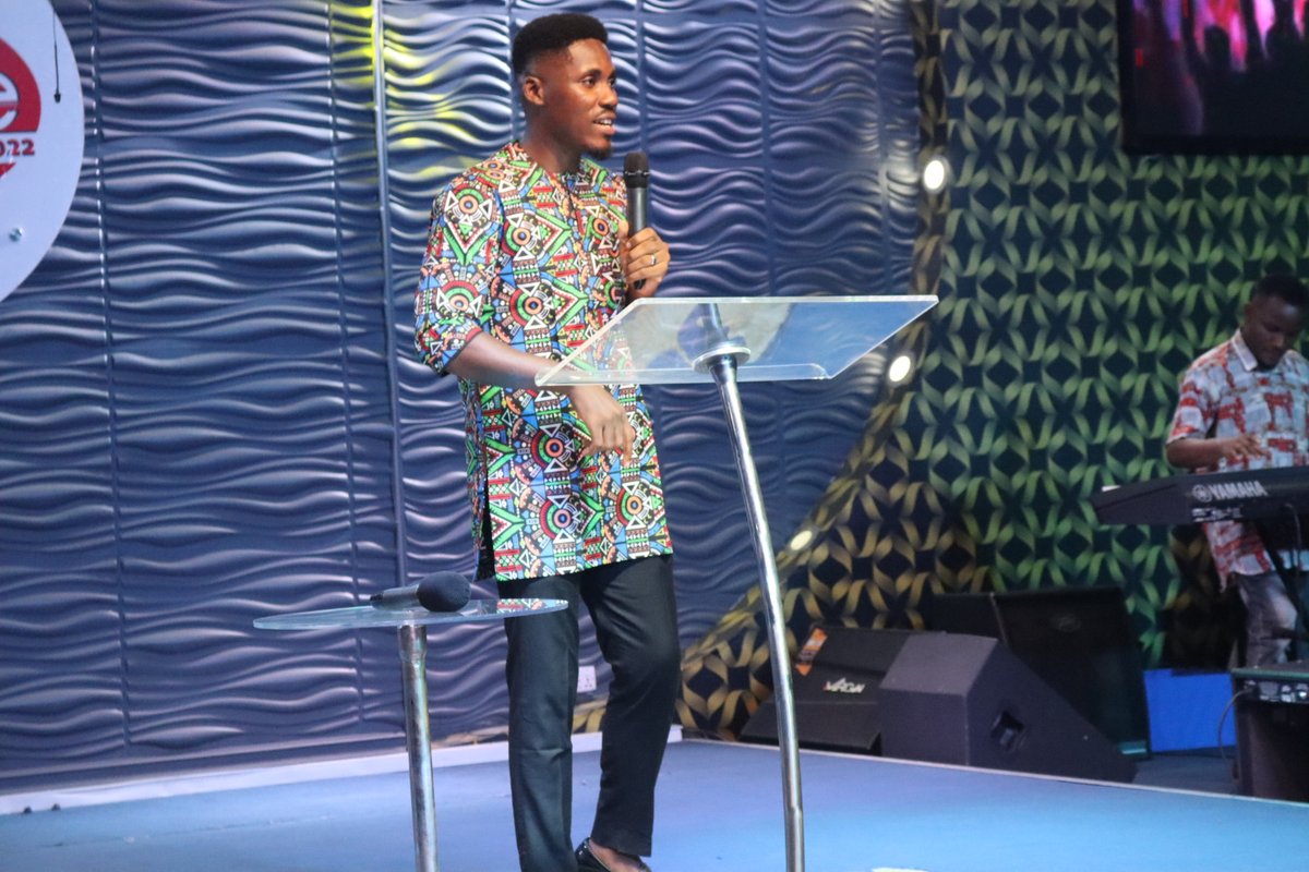 FlaIgnite's tweet photo. #Livefeed 
IGNITE Conference 2022 
Day 1
Ministration by Prince Opara 

#UnleashingYourCreativePotential 
#Igniteconference2022 
#FlaIgnite2022
#FlaFamily https://t.co/uQ3s1Ar78S