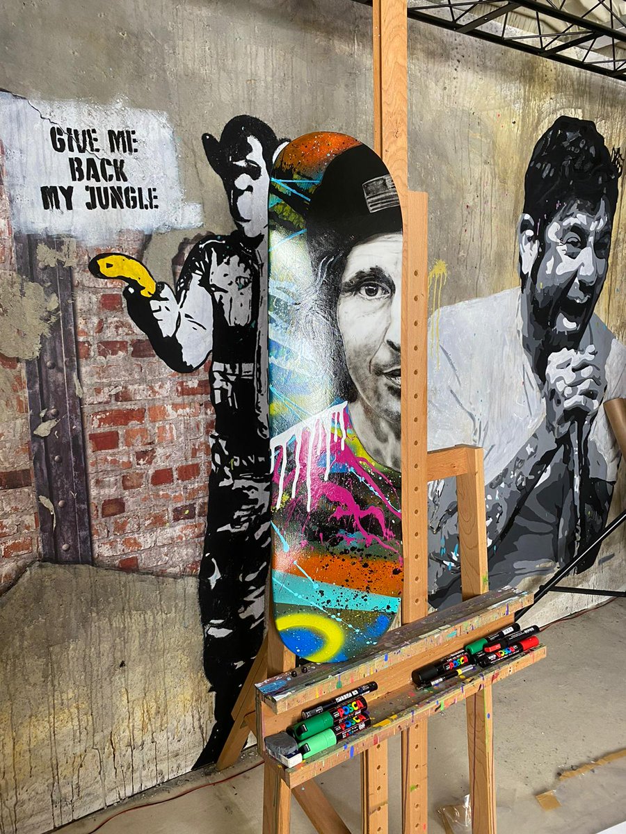 New video on <a href="/YouTube/">YouTube</a>  
I Paint @RodneyMullen on a skateboard
youtube.com/watch?v=CjdChz…
#skateboarding #rodneymullen #painting #paintingprocess