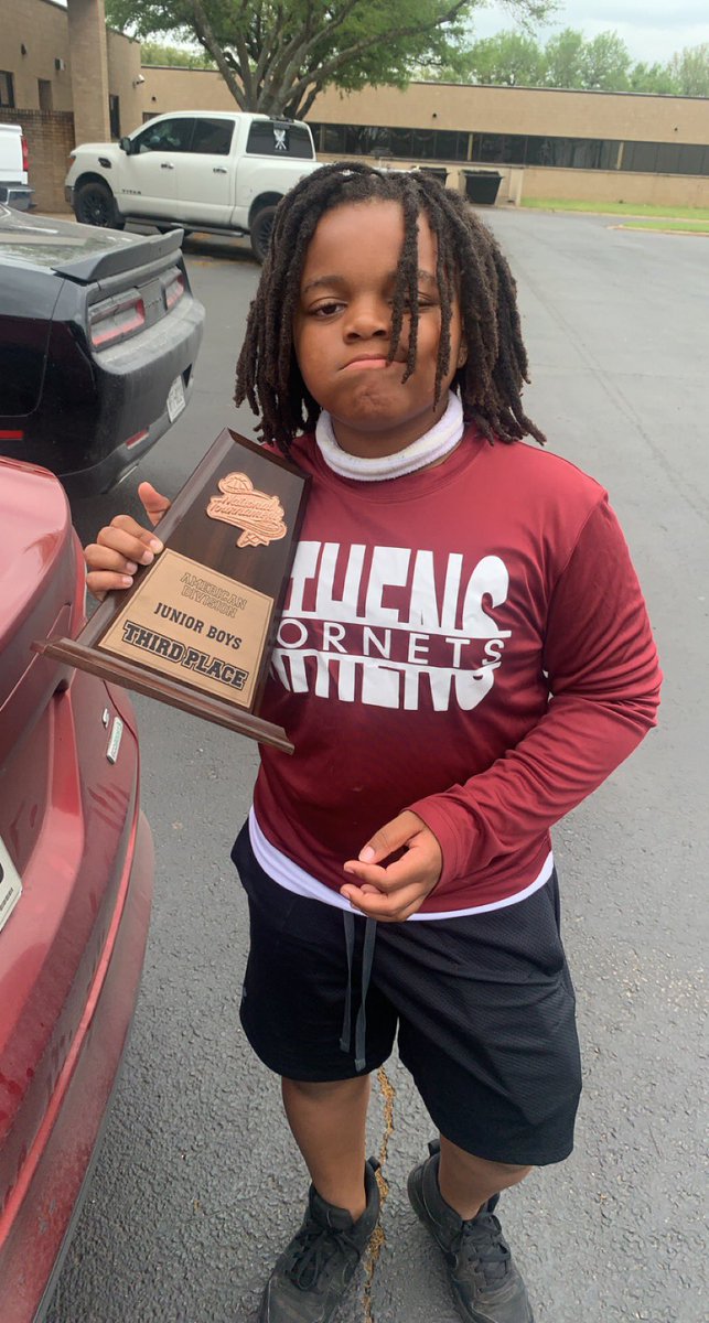 Had an awesome time being by your side I’m honored to be your dad proud of you son good job 👏 💯💪🥉🏀