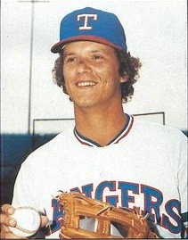 Happy Birthday to former pitcher Dave Schmidt. 