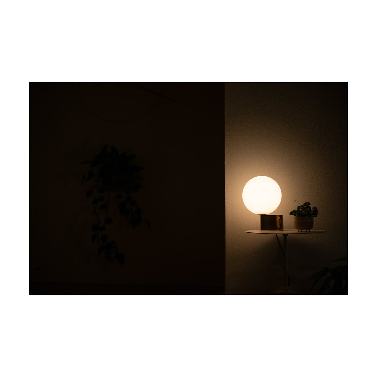 izhaoji's tweet photo. Day &amp; night https://t.co/sMtlL7tW3e