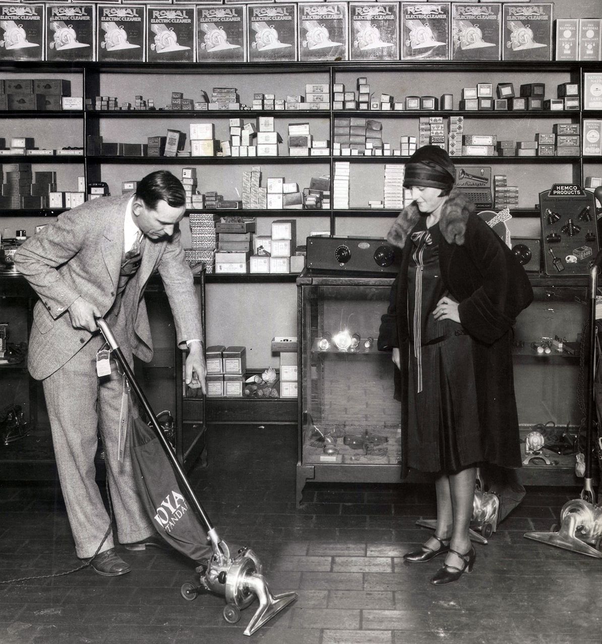 Traces of Texas on Twitter "A woman buying a vacuum cleaner in