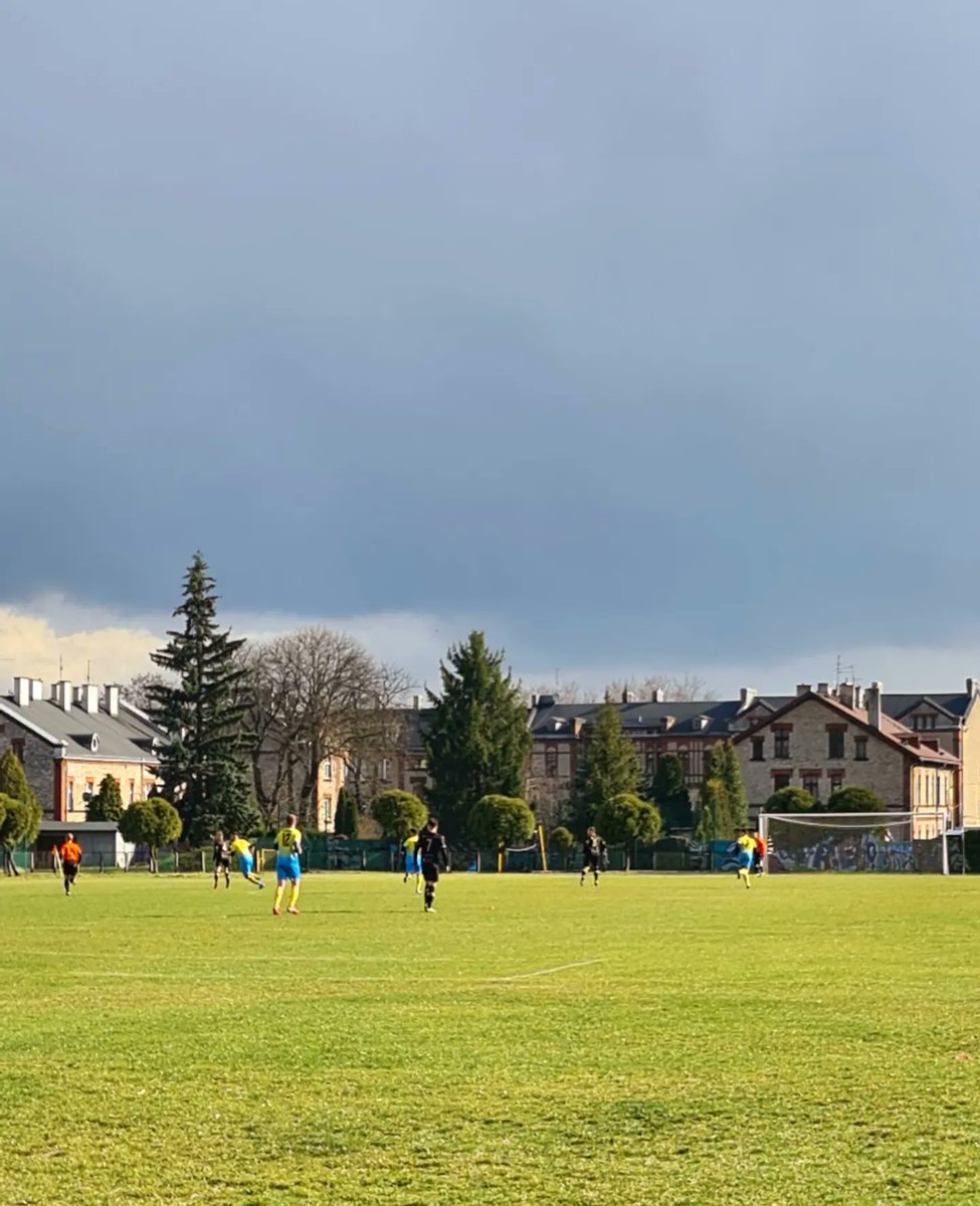 rozebetonuu's tweet image. Górnik Piaski - Zagłębiak Tucznawa 3:0
Stajer 50, 55  69
Klasa A Sosnowiec (7 League) 

#groundhopping #NonLeague #supportyourlocalfootballteam

Wiecej na fejsie i instagramie rozebetonu