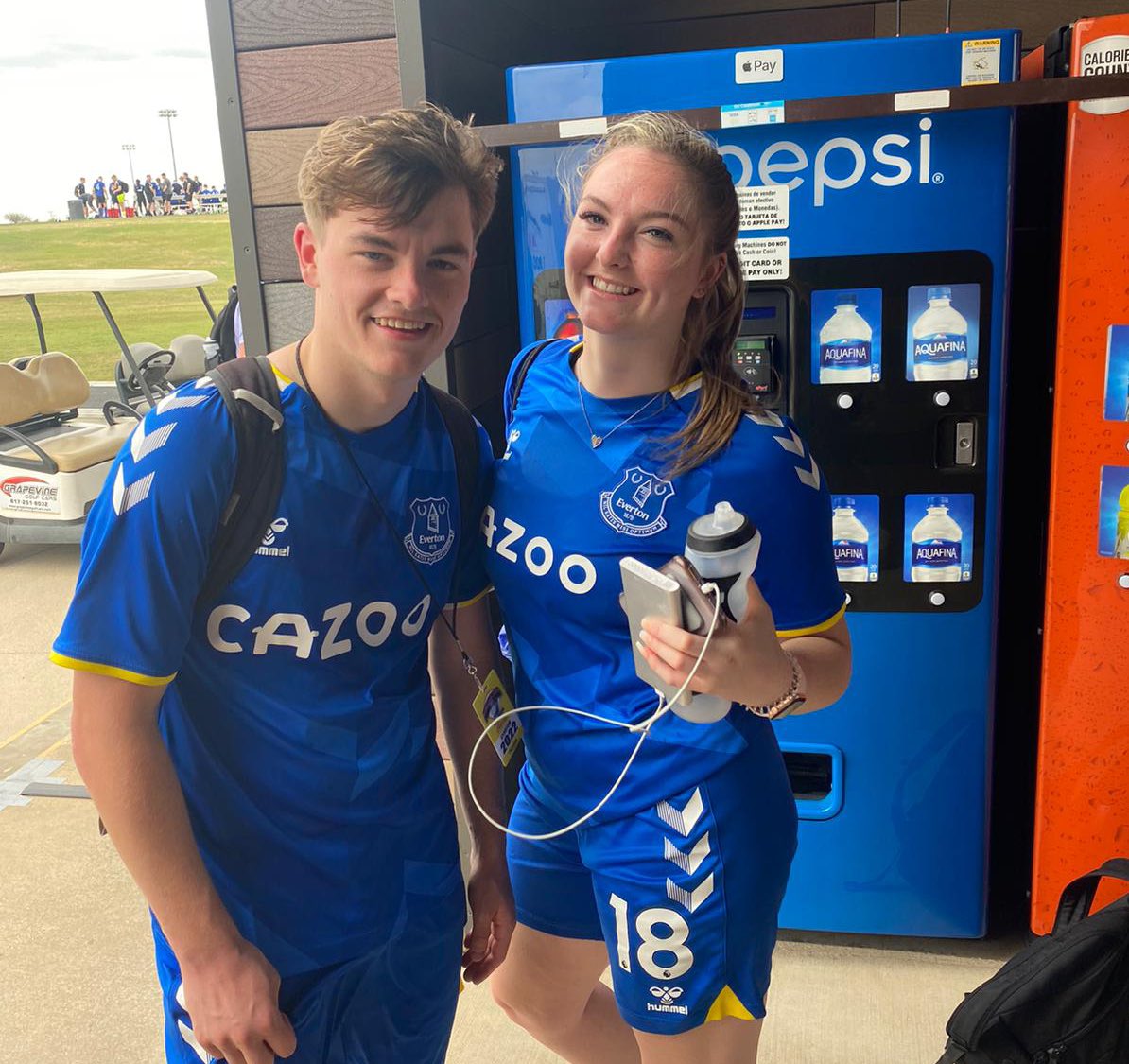 nidgeenoo's tweet photo. A bond that will never be broken. Both teams won todayβ€οΈ @dallascup #twins #believe #U17 #missingyoulots https://t.co/l0J9tvc4LC