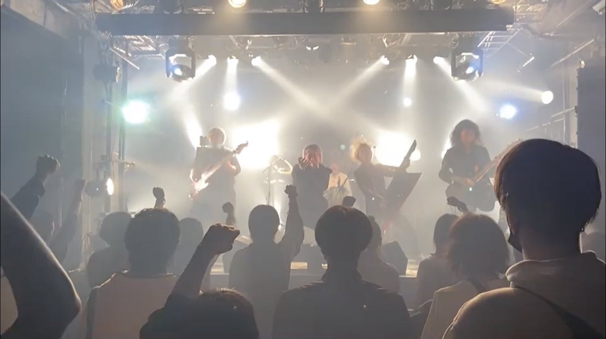 BabyFaith_offi's tweet photo. cig out pre. The Restart 1st Anniversary New single "崩白" Release party
ありがとうございました‼️

誘ってくれたcig out(@cigout_official )に���謝‼️

次のライブは15日に栄R.A.Dにて、よろしくお願います🙇‍♂️ https://t.co/TM8HBzXdM2