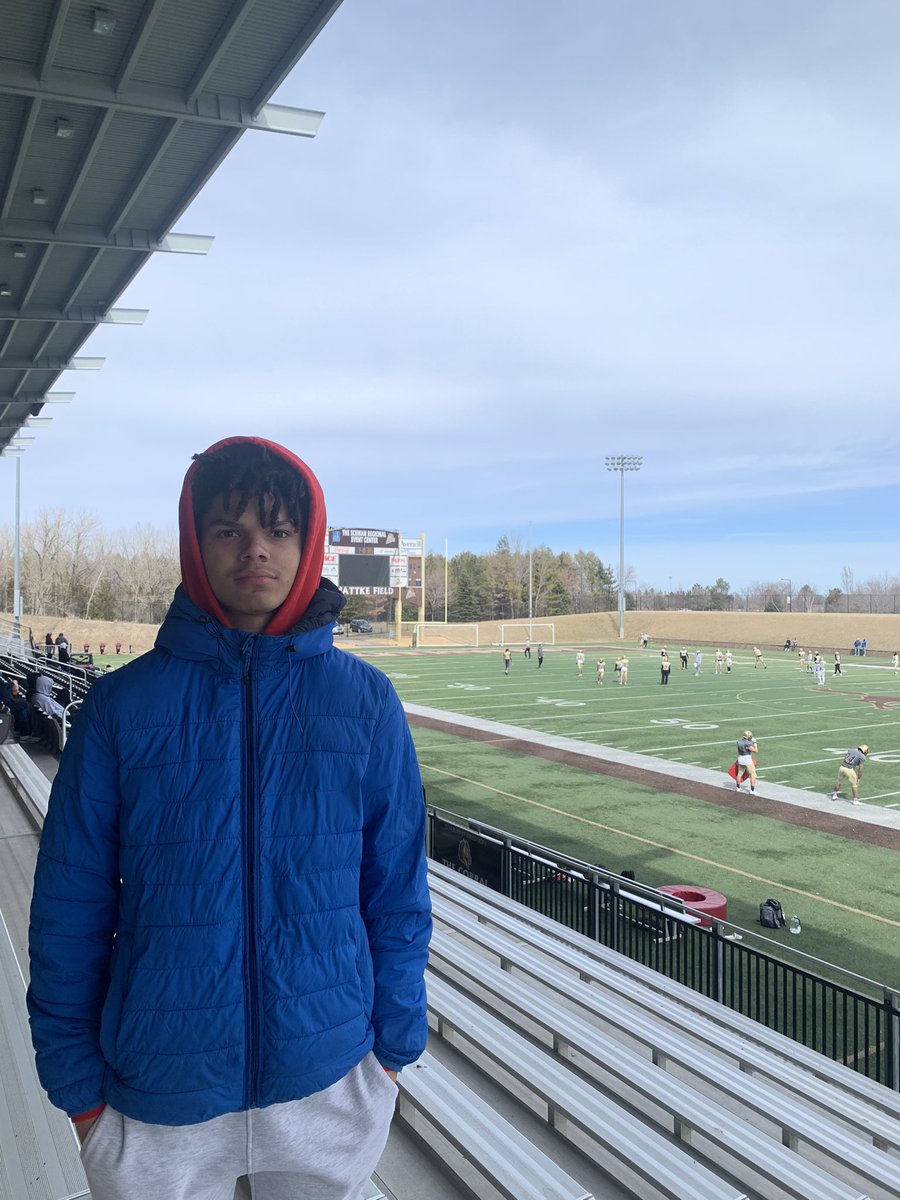 AdeBR21's tweet photo. Had a great time learning more about the @SMSUfootball program and campus. Thanks again  @CoachDP78 for having me out there! https://t.co/s7qt1Hu85r