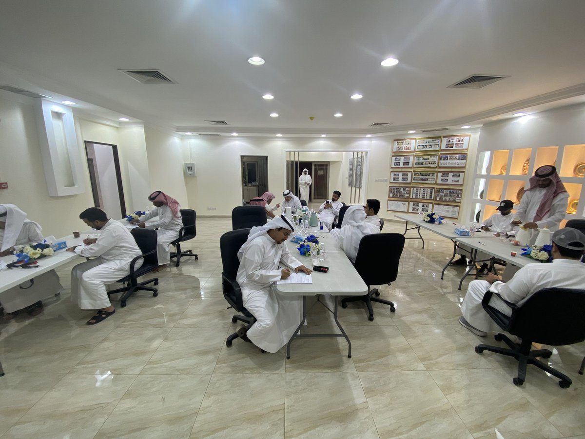KTUF_KUWAIT's tweet photo. إعلان |
تعلن اللجنة المؤقتة لتسيير إجراءات إعادة نقابة العاملين بالقطاع النفطي الخاص إلى وضعها القانوني عن التالي:
1️⃣ إستلام عدد 118 طلب إنتساب لعضوية النقابة فى اليوم الحادي عشر
2️⃣ أهداف النقابة العمل على توفير دورات تدريبية لتطوير أداء العاملين
#القطاع_النفطي https://t.co/k1qOKQcJw0