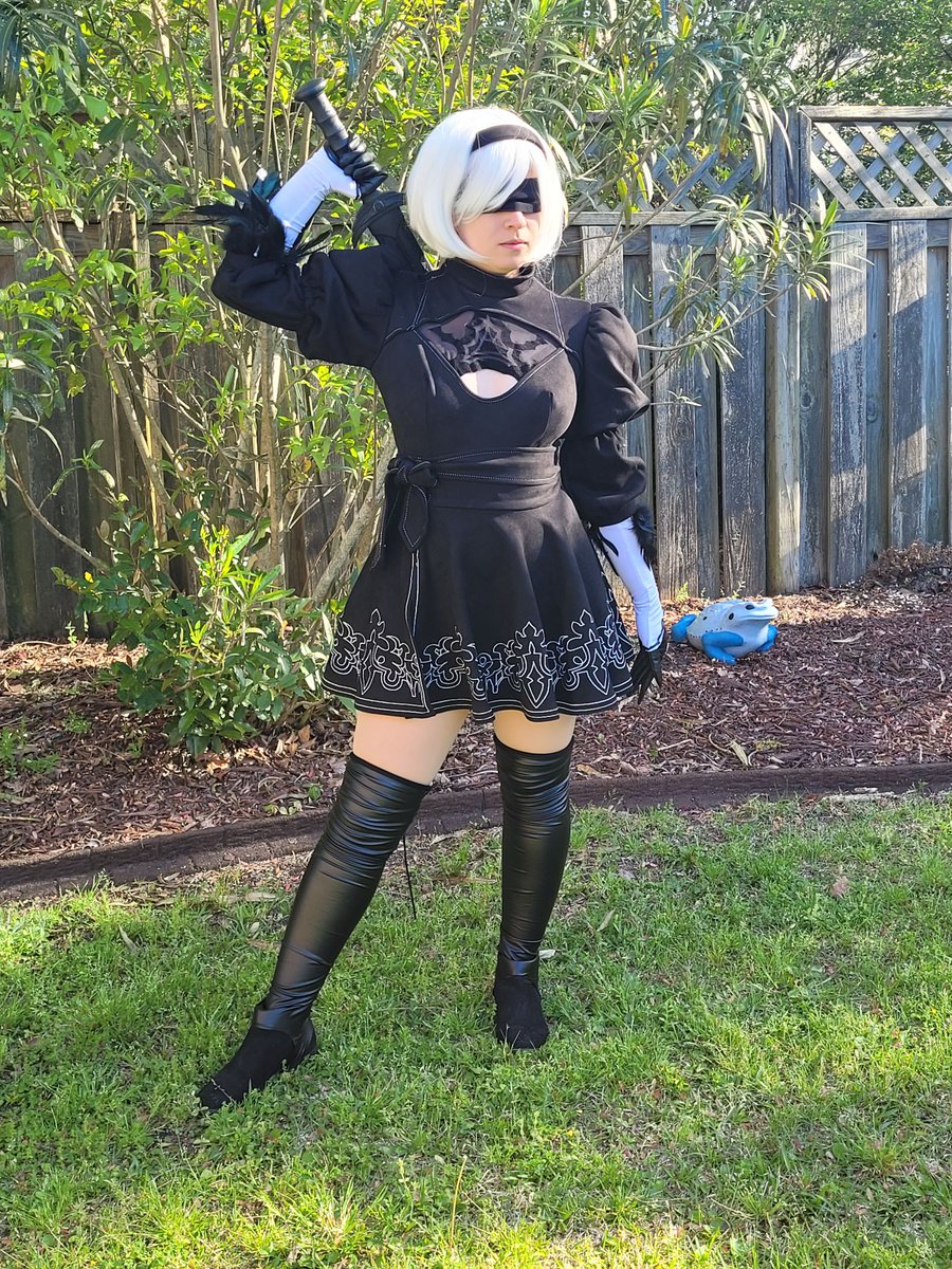kokoroklongly's tweet photo. 🌟Glory To Mankind🌟

Not art but man! it feels nice to be cosplaying again!
#NieRAutomata https://t.co/phff60aUUS