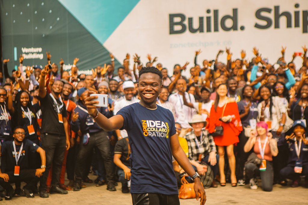 Samson_Goddy's tweet image. Same location but two years apart. 

 “Alone, we can do so little; together, we can do so much” – Helen Keller.

#oscafest22 #oscafest