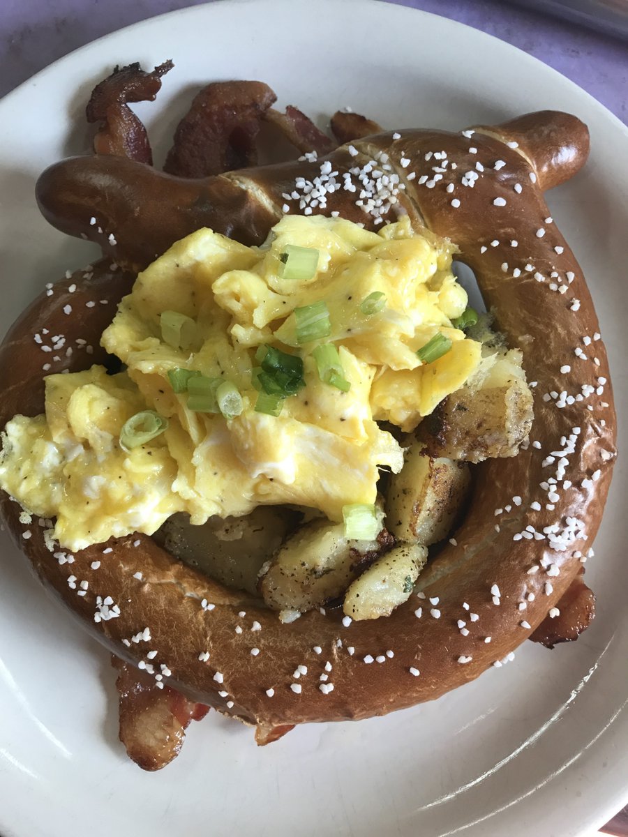 We get busy! To ensure the fastest service book a table ahead of time! spt.to/8E8kP