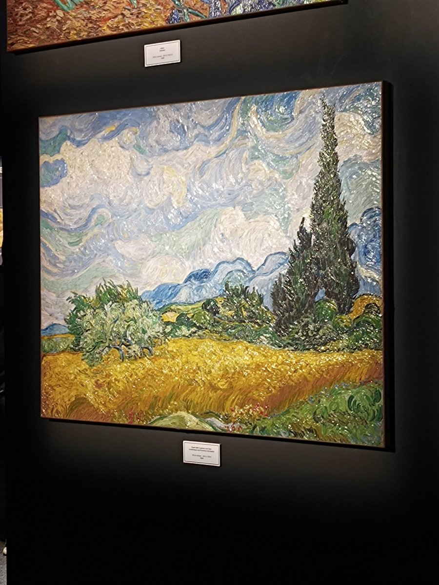 AnnePrints's tweet photo. Had a great time at the Van Gogh Immersive Experience in Bristol ❤️

#vangoghexperience #propyard #bristol #vangoghbristol https://t.co/qV3259LKYt