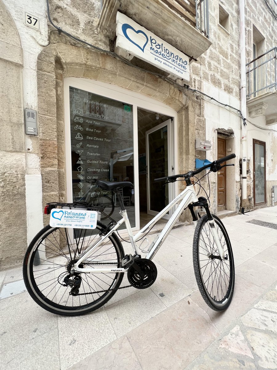 polignanomil's tweet photo. Ricomincia la stagione 2022! Siamo operativi tutti i giorni con i nostri servizi:

🗺 Info Point
🚲 Bike Rental
🛺 Ape/Bike experience
🚕 Transfer

#polignanolovers #polignanoamare #polignanomadeinlove #services #experiences #bike #rental #summer #apecalessino #rickshaw https://t.co/MY0r0SrOsM