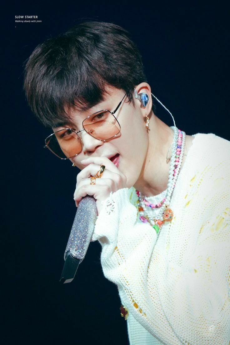 jimipics's tweet photo. if you see this quote and reply with:

#JIMINATTRACTIVE https://t.co/dWEOSv1UmU