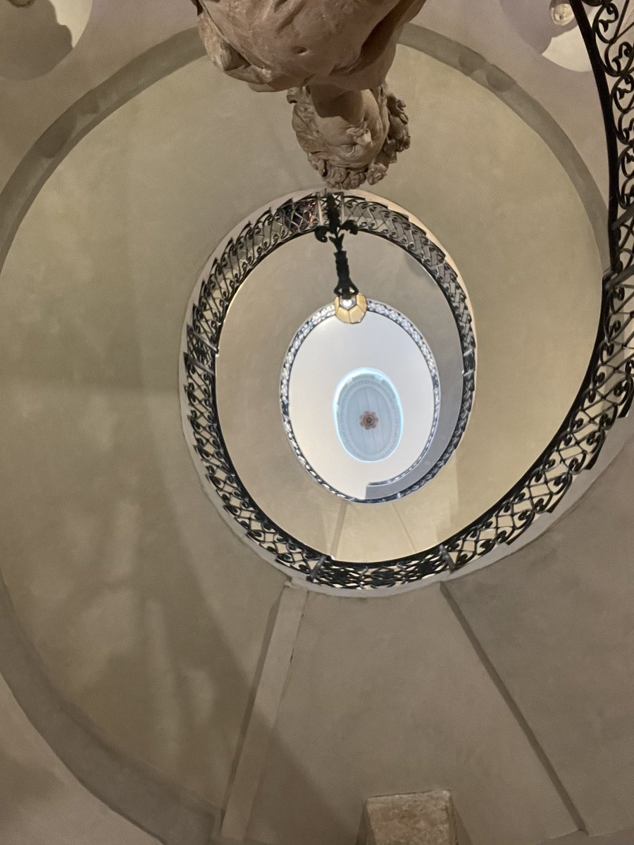 Si sta per inaugurare a Verona a #palazzomaffeiverona l’installazione  AMYGDALA realizzata da <a href="/fuse_works/">fuse*</a> e commissionata da #pasquawines ente curatore <a href="/reasonedart/">Reasoned Art</a> #experiencetheunconventional #tastetheunconventional