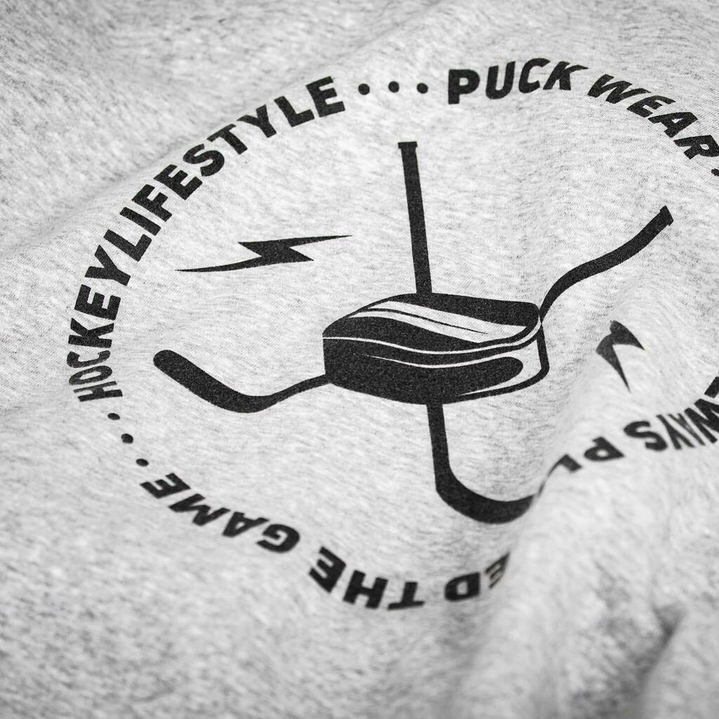 PuckWear's tweet photo. HOCKEYLIFESTYLE 🏒⚡️ What we love and life - Time for #playoffs 🥅
.
#hockey #hockeylife #hockeyislife #puck #puckwear #eishockey #icehockey #lifestyle #switzerland #schweiz https://t.co/ZTFouZmdaN https://t.co/Hj31pef7dH