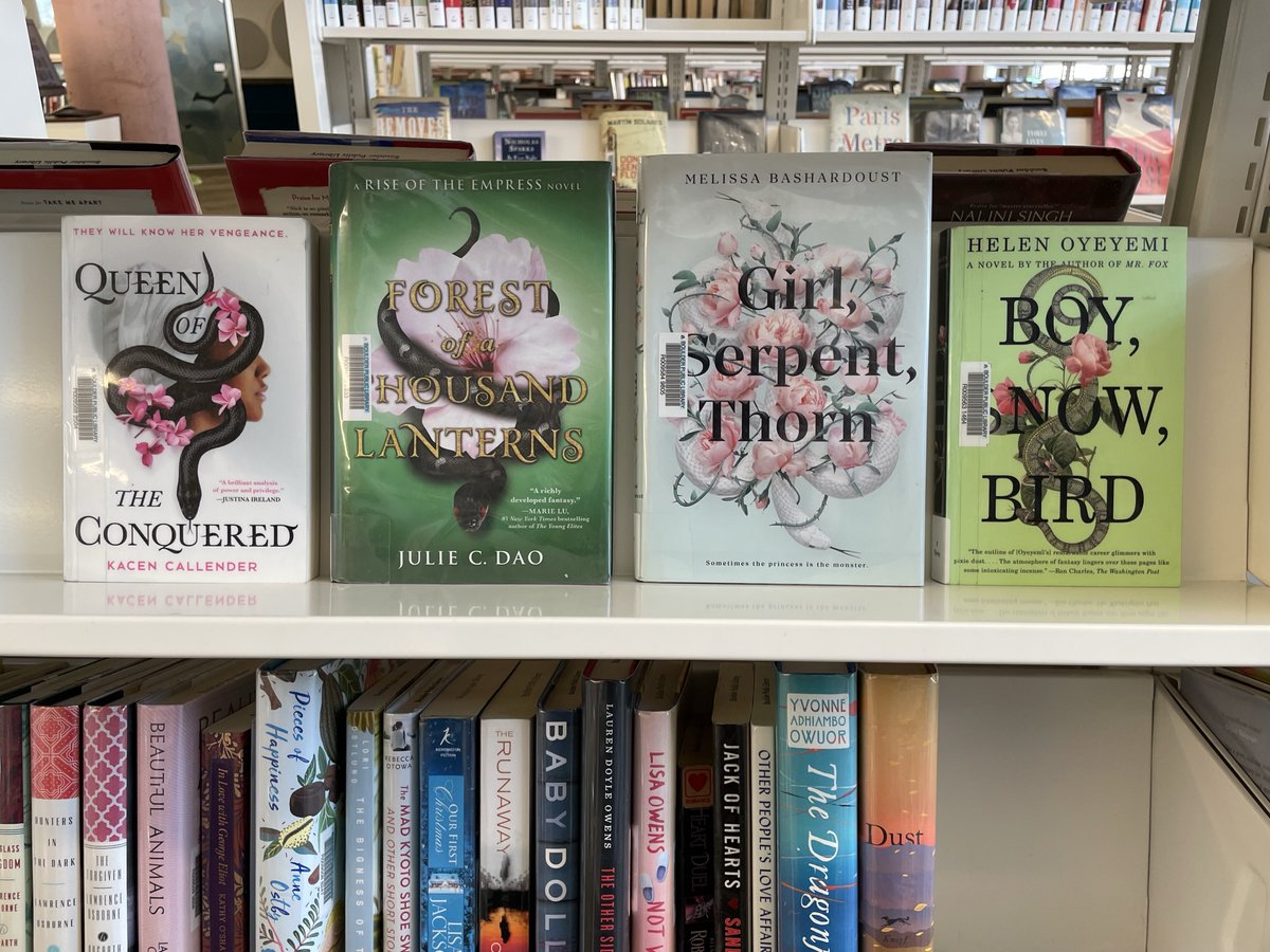 boulderlibrary's tweet photo. Gotta wrap up #NationalLibraryWeek on a funny note. Have you ever asked for help finding a book you once read "that's millennial pink with a bird on the cover?" Or "a Victorian man in silhouette?" Or "bands of earth tones?" Or "a snake and flowers?" #NotJustOne #LibrarianProblems https://t.co/xtNZrV4RgR