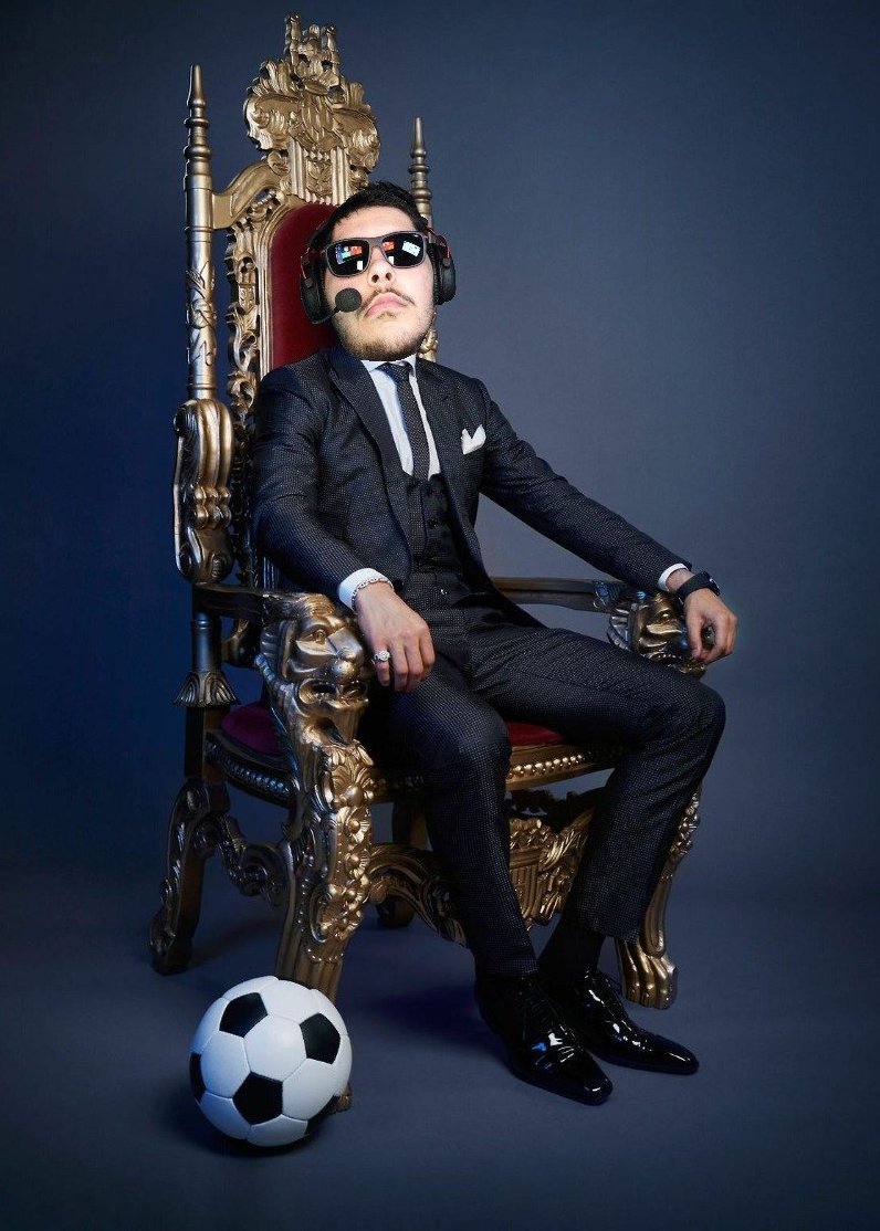 Coredosbinho's tweet photo. Muitos parabéns ao dois campeões da ESEA Main pela @ftwesports , sem nós seria impossivel... ainda bem que demos o slot a estes 😆😭 https://t.co/8592uWtjFX