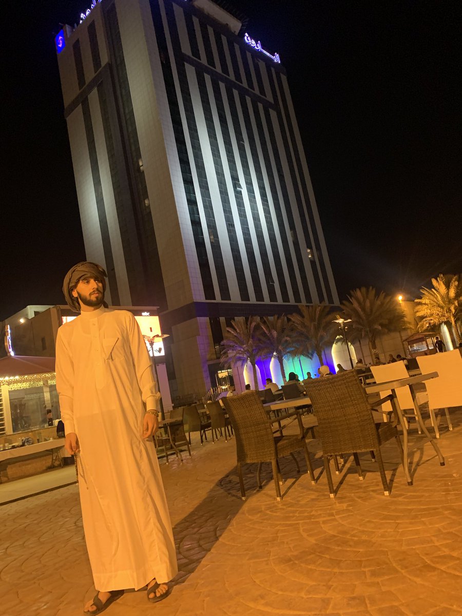 alpha_drx's tweet photo. لا تنتظر من ناقص المرجله : طيب 
لو فيه ذرّة طيب . . ما صار ناقص ! https://t.co/ZkVWPA7LNP