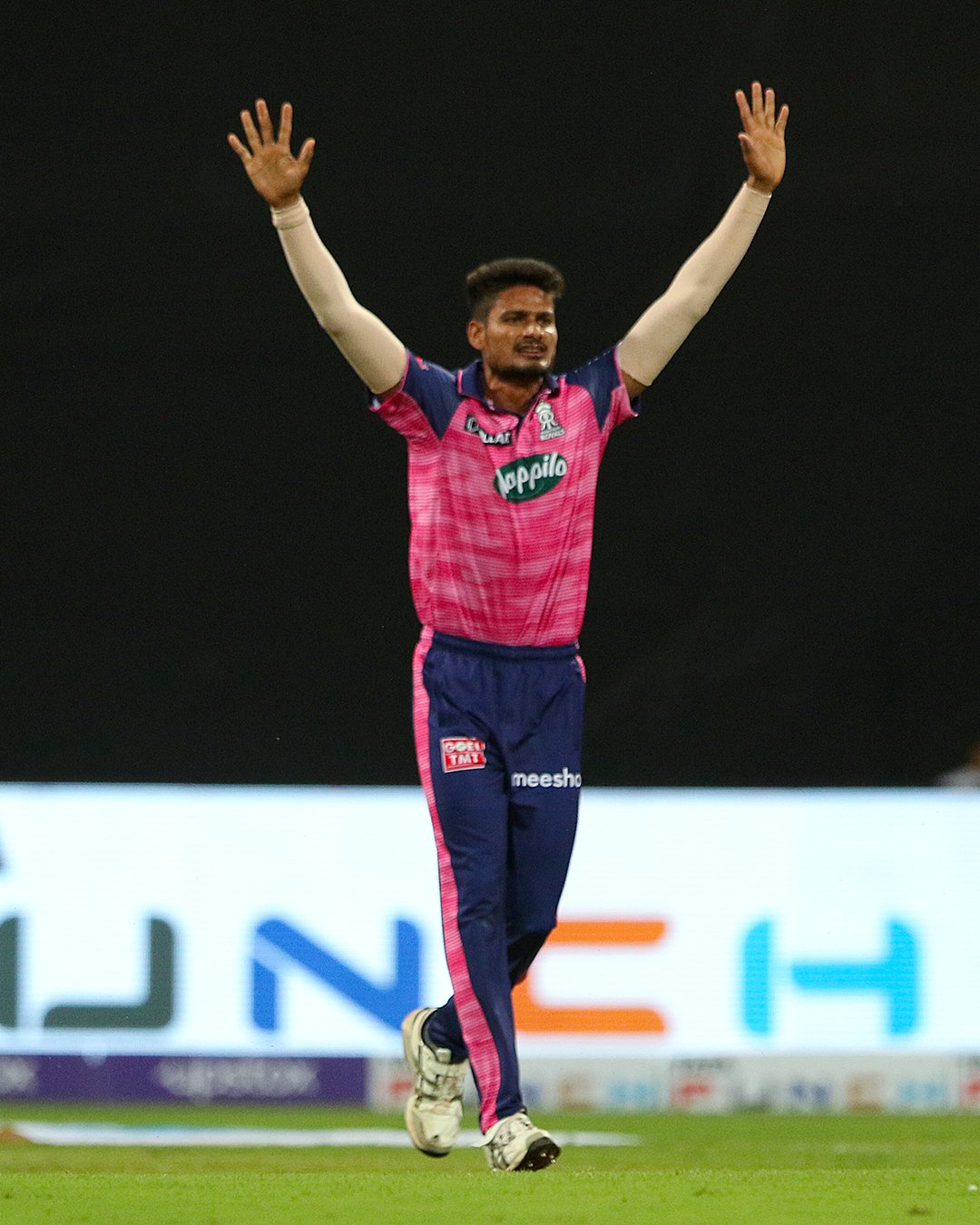 Rajasthan Royals defeated Lucknow Super Giants by three runs