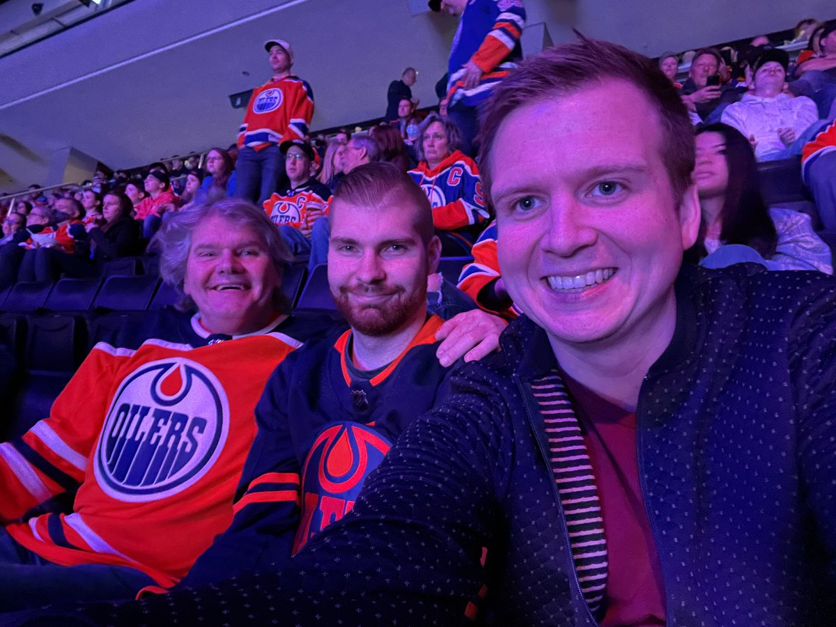 jtstrome's tweet photo. Thank you @Avalanche for reminding my friends and family who is better at hockey. #TheyKnowNotWhatTheyDo #goavsgo https://t.co/QKG8BQZaxb