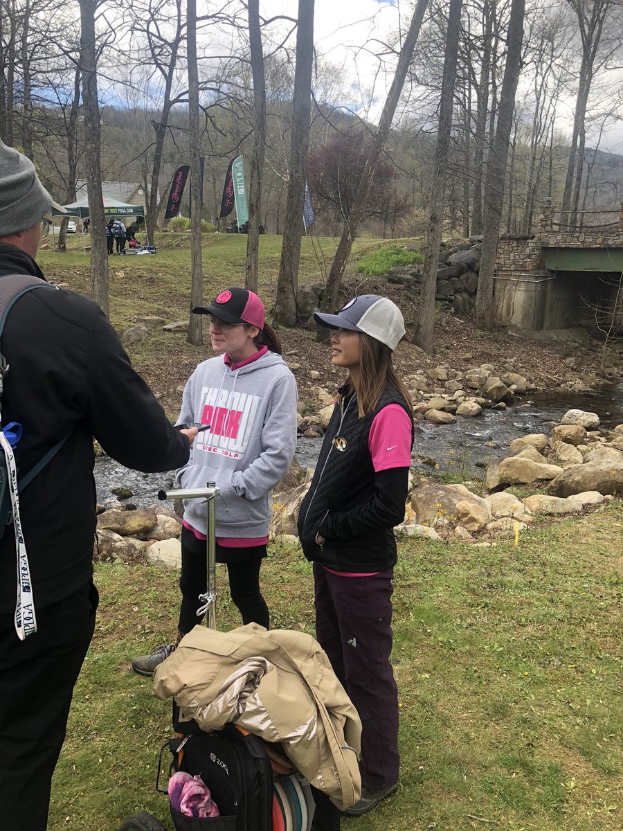 Acerunpro's tweet photo. Congratulations to the ladies of Team Mizzou! The 2022 College DG National Champions! @Kermie123. #acerunpro #collegediscgolf #discgolf #innova #NorthCarolina #frolf #discgolfshoutouts #champions #mizzou #golf https://t.co/KHoNtbaxyP