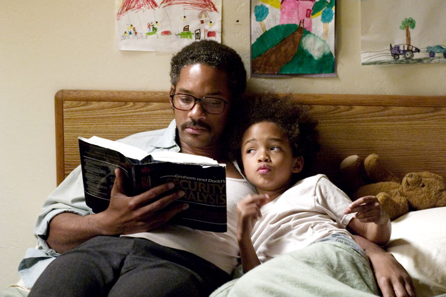 HonuJhg's tweet photo. "The pursuit of happyness". It really hits a 2nd time now with everything going on. Will really is being beaten from all angles. @jadapsmith is a manipulate narcissist.
#FreeWillSmith #FreeWill #WilllSmith https://t.co/YP28ULaWRW