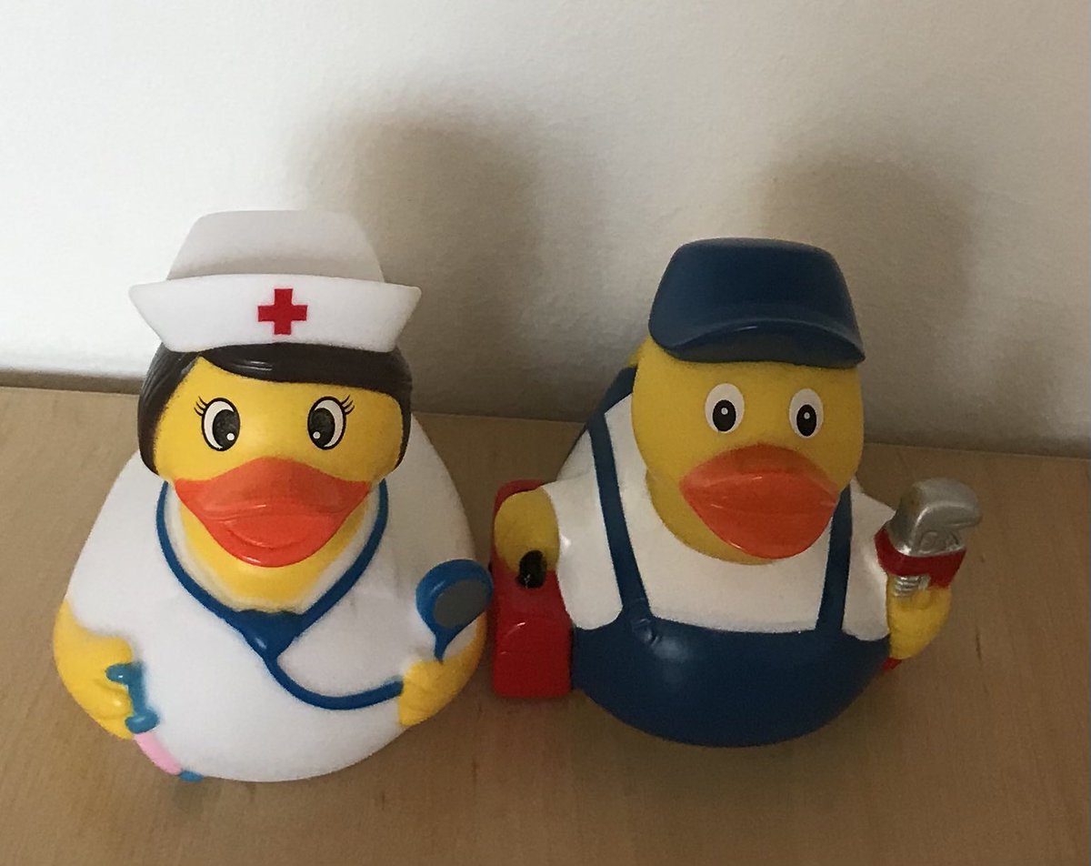 witta's tweet photo. #traumdate wohl. Das gestrige Geschenk ist voll geil! https://t.co/pHbIltqI9g