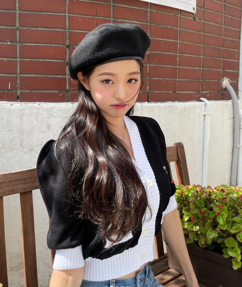 สวัสดีค่า วันนี้หนูมาที่ #วัดเรกิ มาทำบุญกันเนอะ วันหยุดเหงา ๆ งื้อ สวยมากเลยค่ะ แถมคนเยอะมาก ๆ แดดร้อนมาก 555 แต่หนูสวยค่ะ ไม่เป็นไร ถ้าหากใครเจอทักได้น้า 🥰 บ๊ายบายค่า #for_everykaiya10 #คาอิพาเพลิน