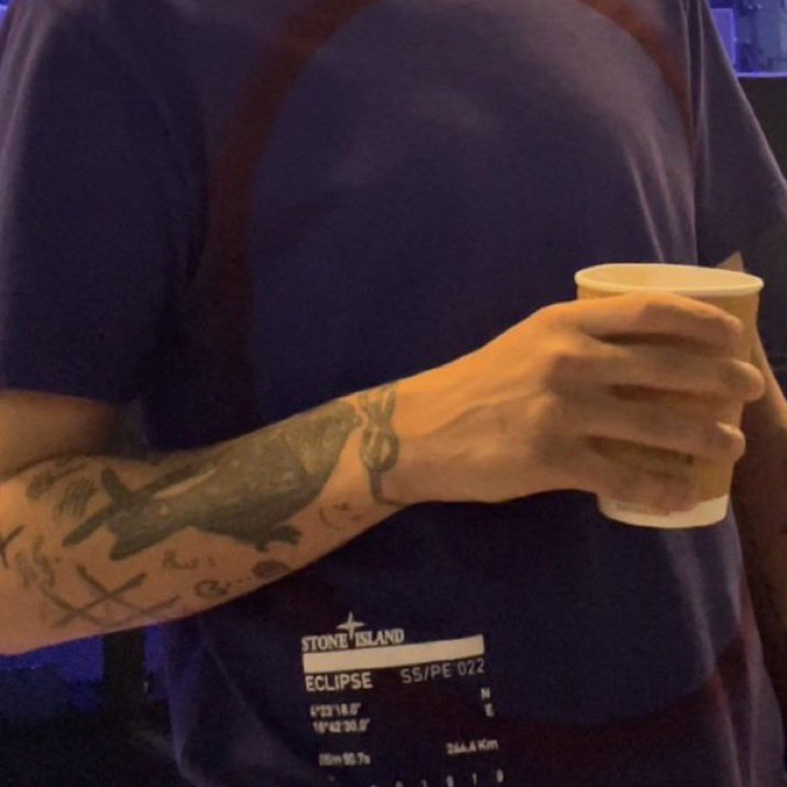 louis tomlinson details tweet media