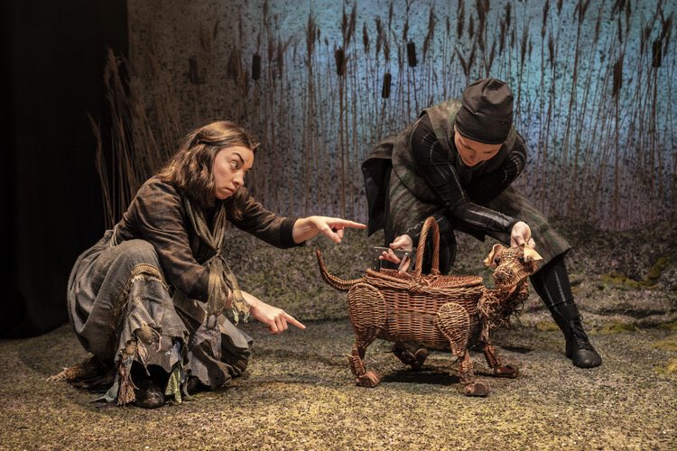 WickerMusical's tweet image. …and an extraordinary, groundbreaking night for puppetry as all seven puppeteers for @LifeOfPiWestEnd pick up the Olivier for Best Supporting Actor - including the wonderful @ScarletWild who played Basket the dog in our 2020 @WatermillTh production. We’re so proud of you. 🐅