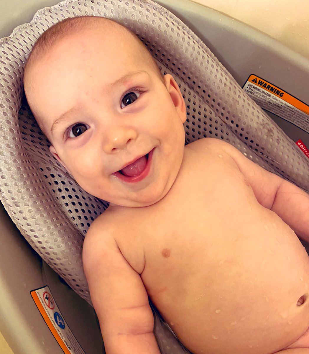 AshleeRaee4's tweet photo. My happy boy is getting himself his first tooth 😭🥺 https://t.co/QzjLyIr5X0