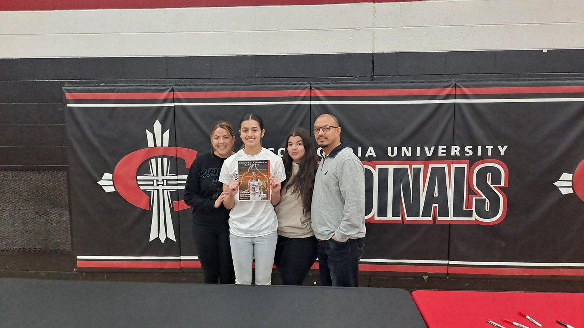 LW_wBB's tweet photo. Congrats to @_carinacedeno on her signing day with @concordiawbb! We’re so proud and can’t wait to watch you do big things these next 4 years! 

#ThatsOurPG  🏀🤘🏼@LW_Athletics https://t.co/amYhdBV3hf