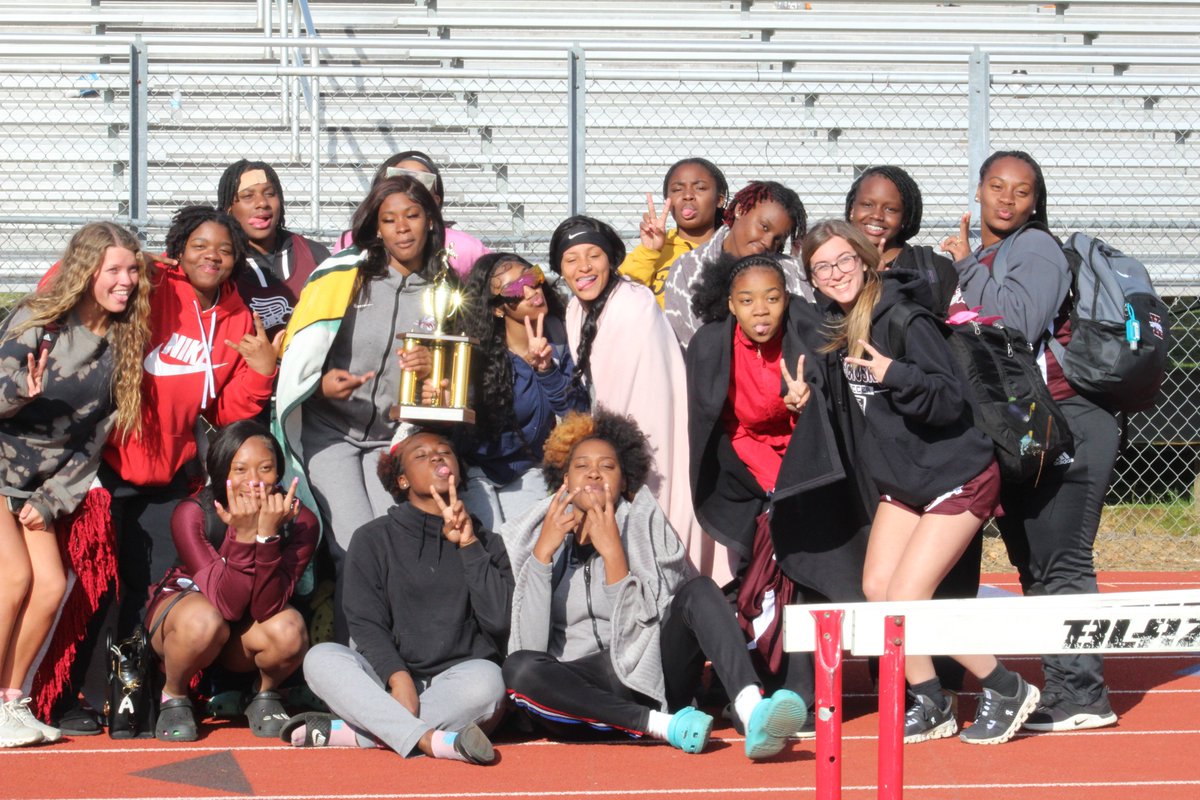 KosyTrack tweet media