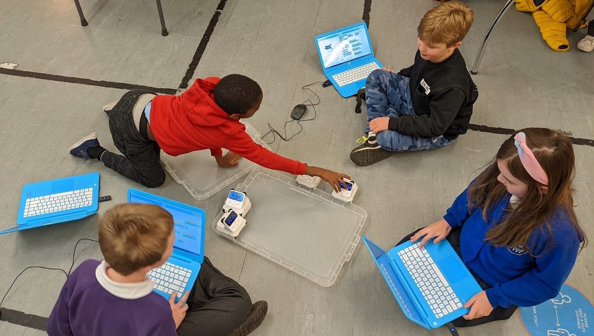 the_code_zone's tweet image. “Whether you want to uncover the secrets of the universe, or you just want to pursue a career in the 21st century, basic computer programming is an essential skill to learn.”
- Stephen Hawking
#coding #codingisthefuture #learntocode #programming #computerlanguage