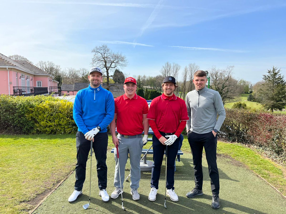jakemh28's tweet photo. What a day on the course with the lads 🏌🏼‍♂️ Team Woody wins the Coot Trophy 🏆🔴🔴🔴 https://t.co/ykKPYmrx1m