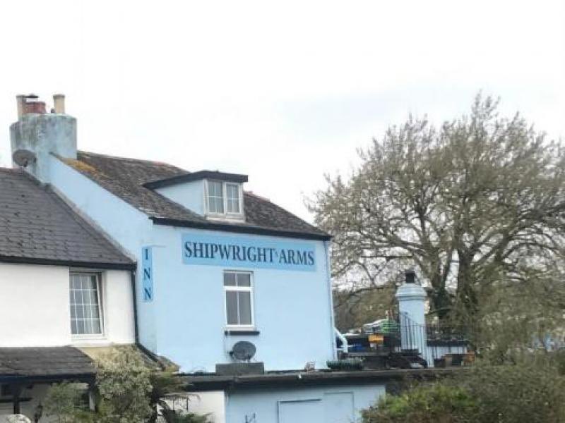 backbeachboyz's tweet photo. For our next gig we are crossing the water, do we need passports? 🤔 - The Shipwrights Inn ⚓️ Shaldon on Sunday 17th April from 3:00pm.
Hope to see you there🎶
😧😮😲😧😮😲😧😮😲😧
#backbeachboyz
#shantyfolk
#keepmusiclive
#ShipwrightsArms ⚓️
#berudenottoo https://t.co/7nJn5snezk