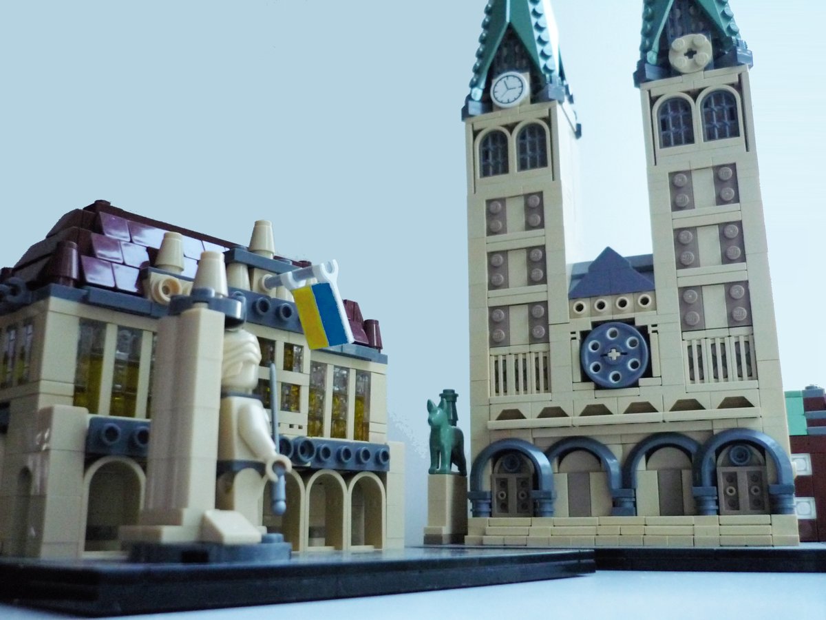 brickoman tweet media